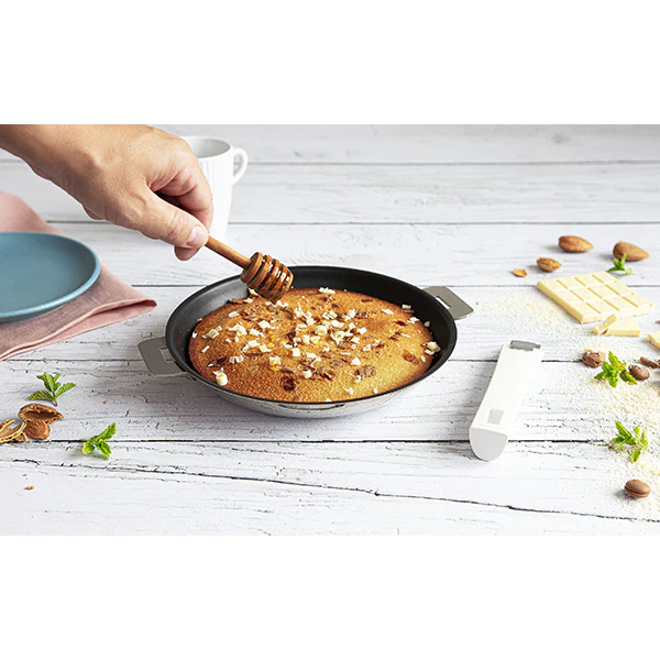 Poêle revêtue Mutine 24 cm sans manche Cristel