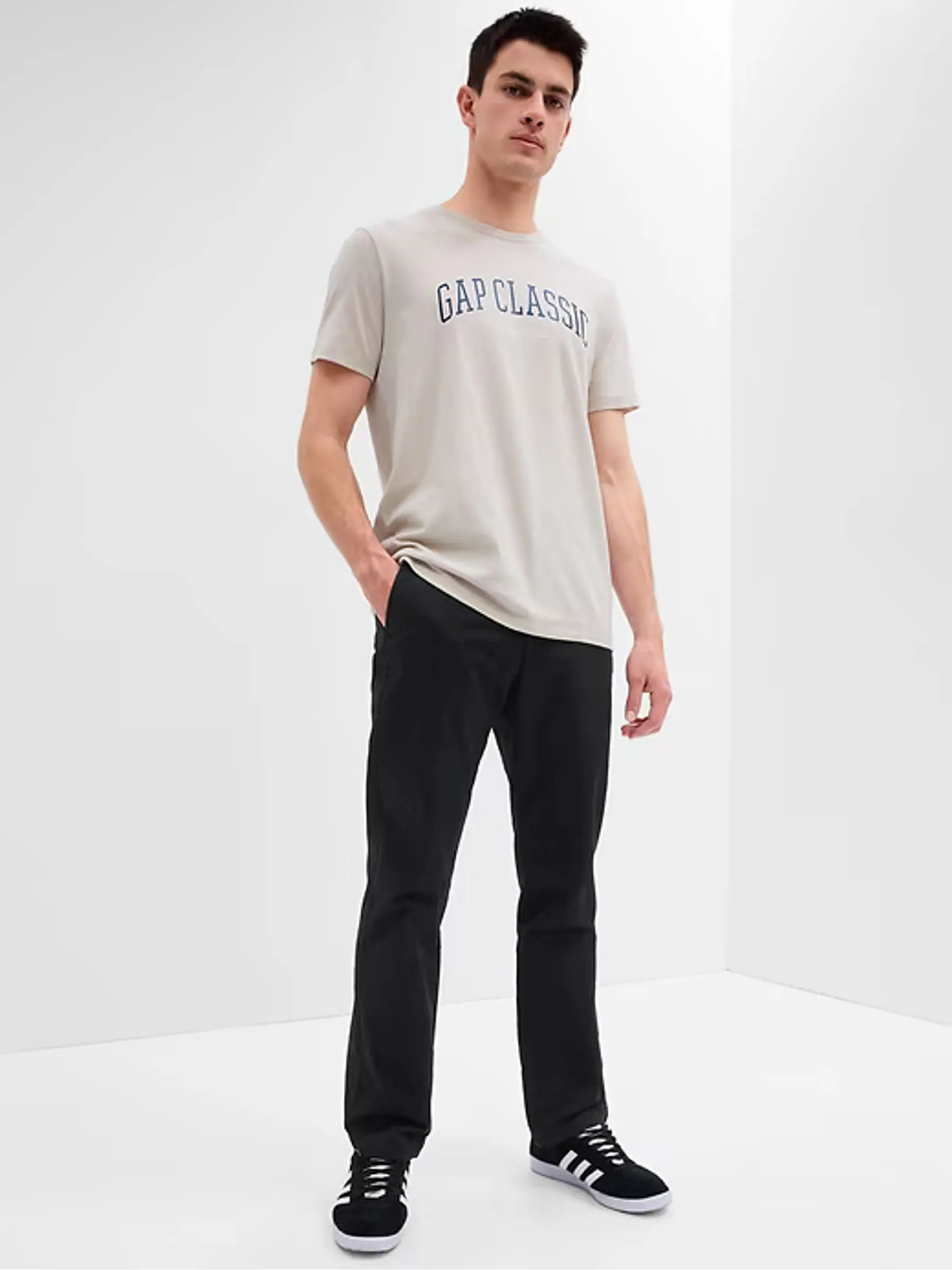 Donkerblauw - Straight fit - Gap stretch must-have chinobroek