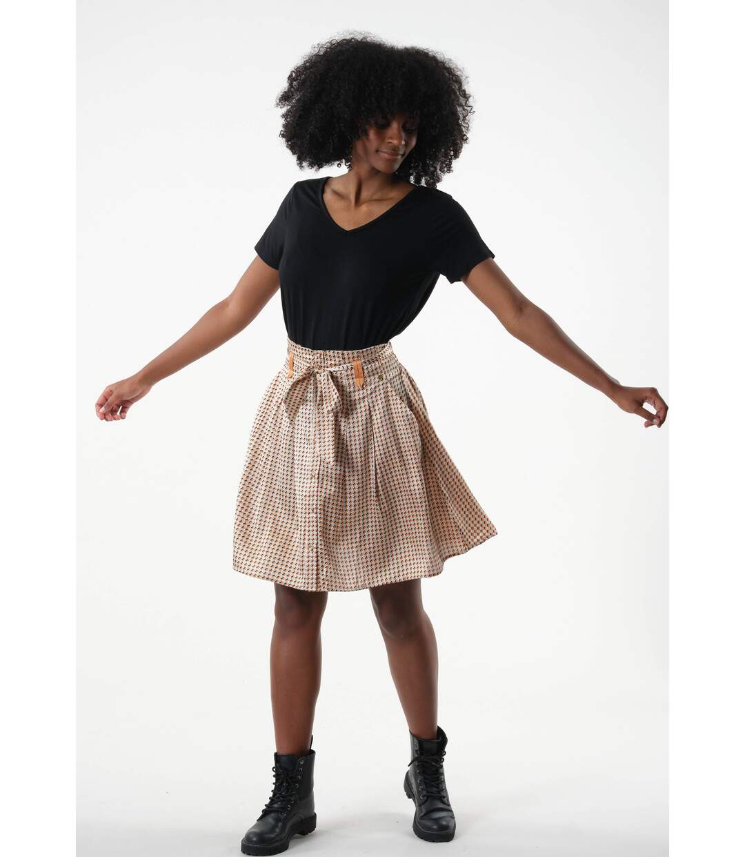Jupe courte forme patineuse JANELLE