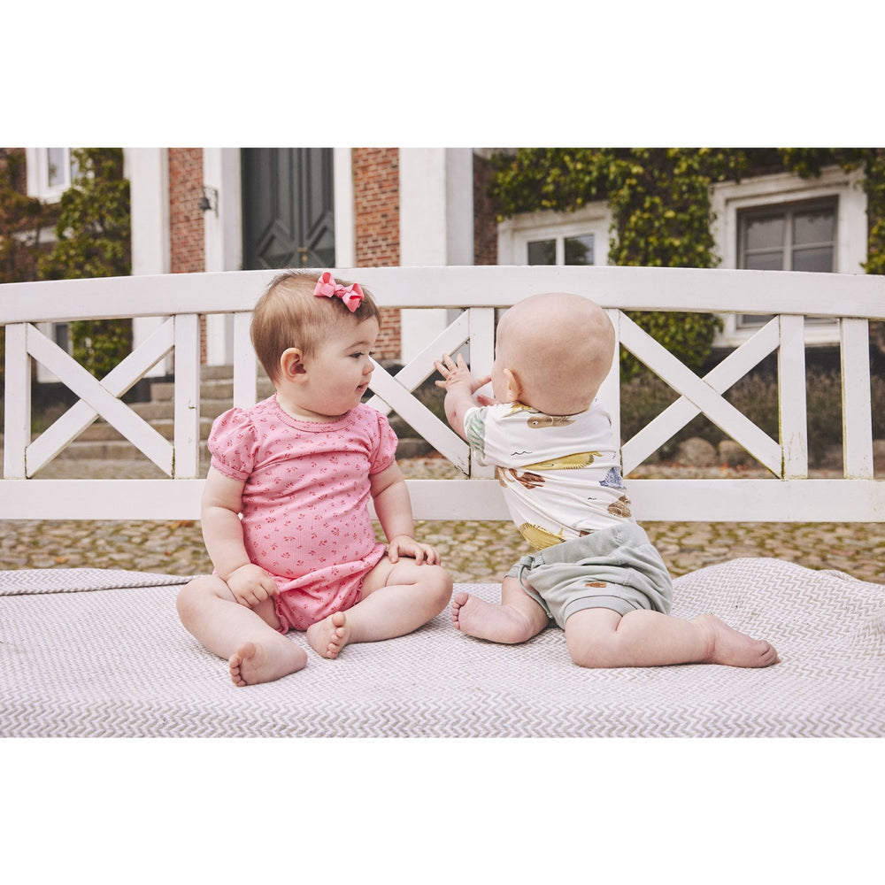 Køb Hust & Claire Baby Flamingo Hellalina Shorts