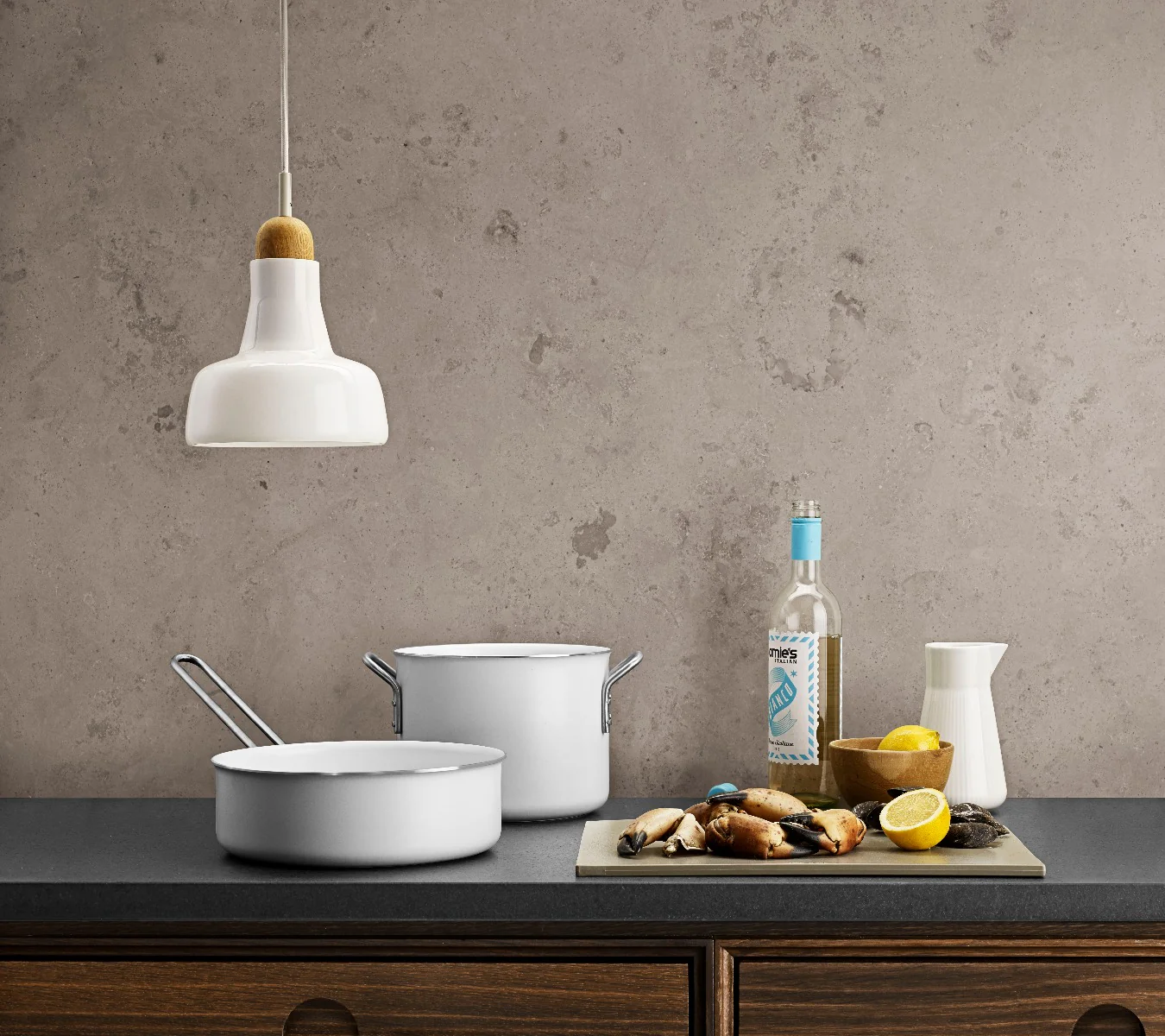 Eva Trio  4,8 L - White Line gryde