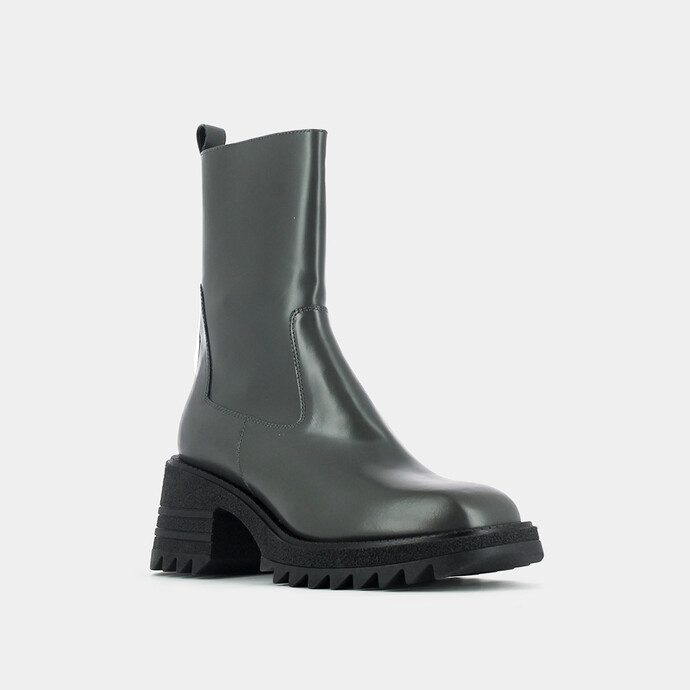 Boots à talons et semelles crantées  en cuir glacé anthracite