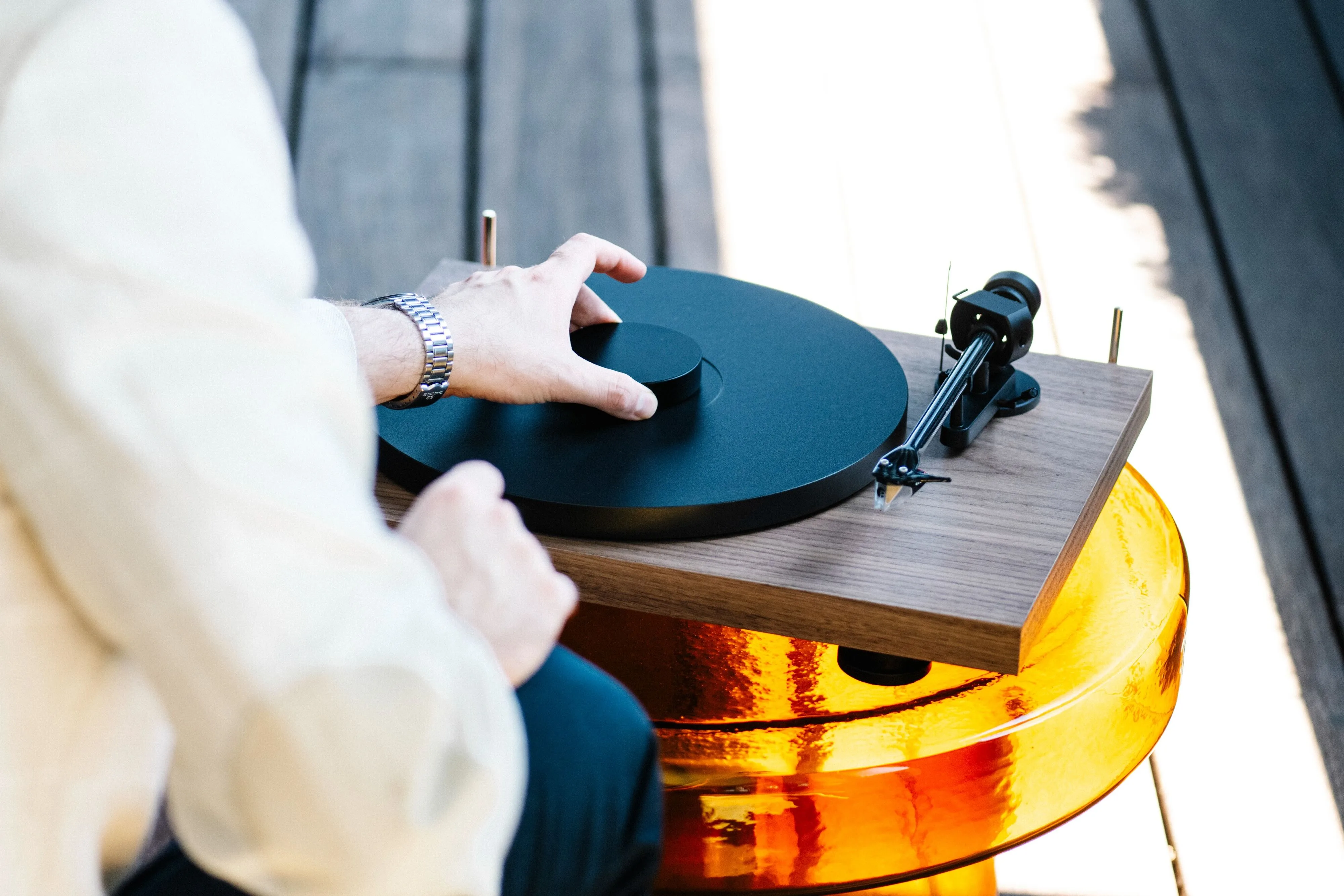 Pro-ject Debut Carbon Evo II Noyer Platines vinyle hi-fi