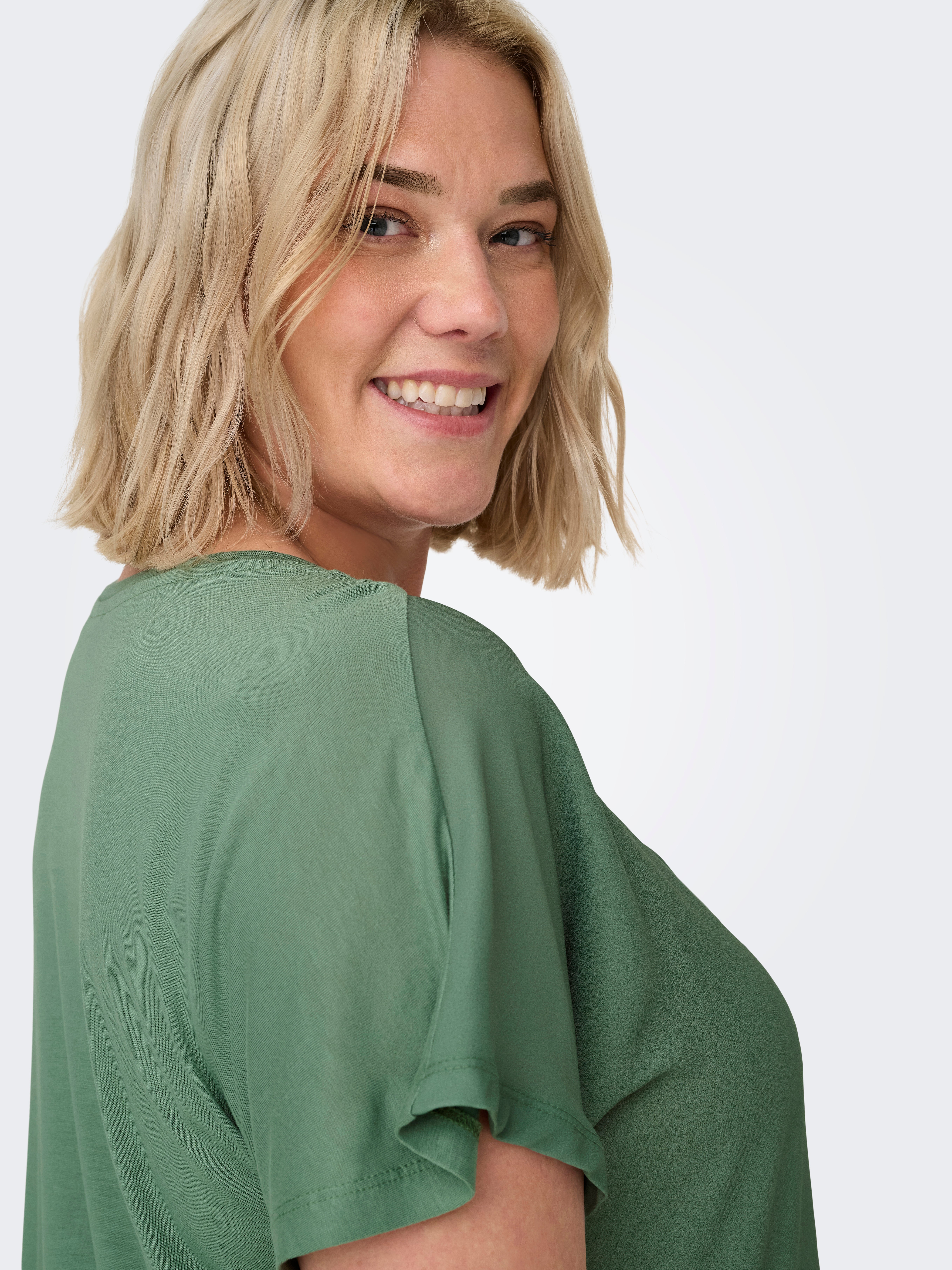 CARKETTY T-shirt Hedge Green