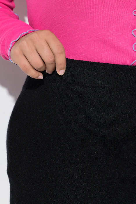 Strickrock, körpernah, Midilänge, Elastikbund, schwarz