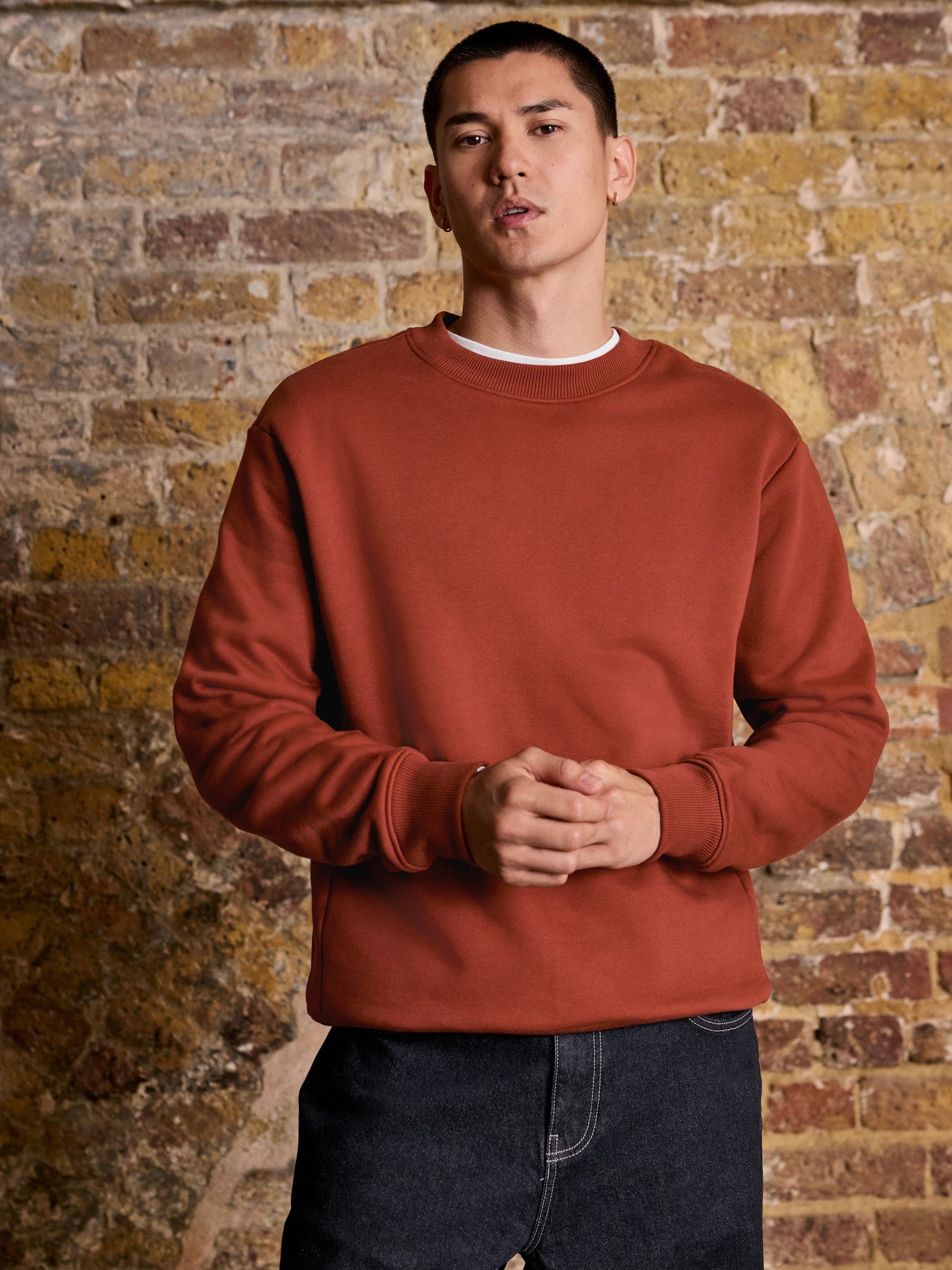 Roestbruin - Normale Pasvorm - Dik sweatshirt met ronde hals en hoog katoengehalte