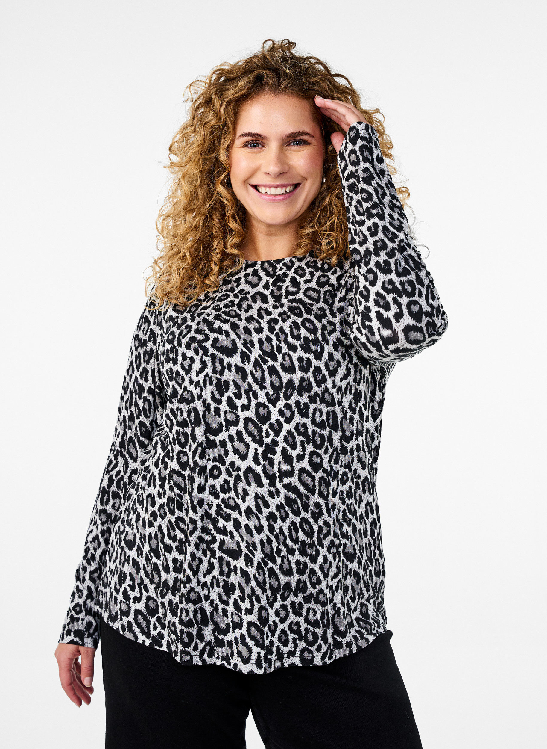 Langærmet bluse med leopardprint
