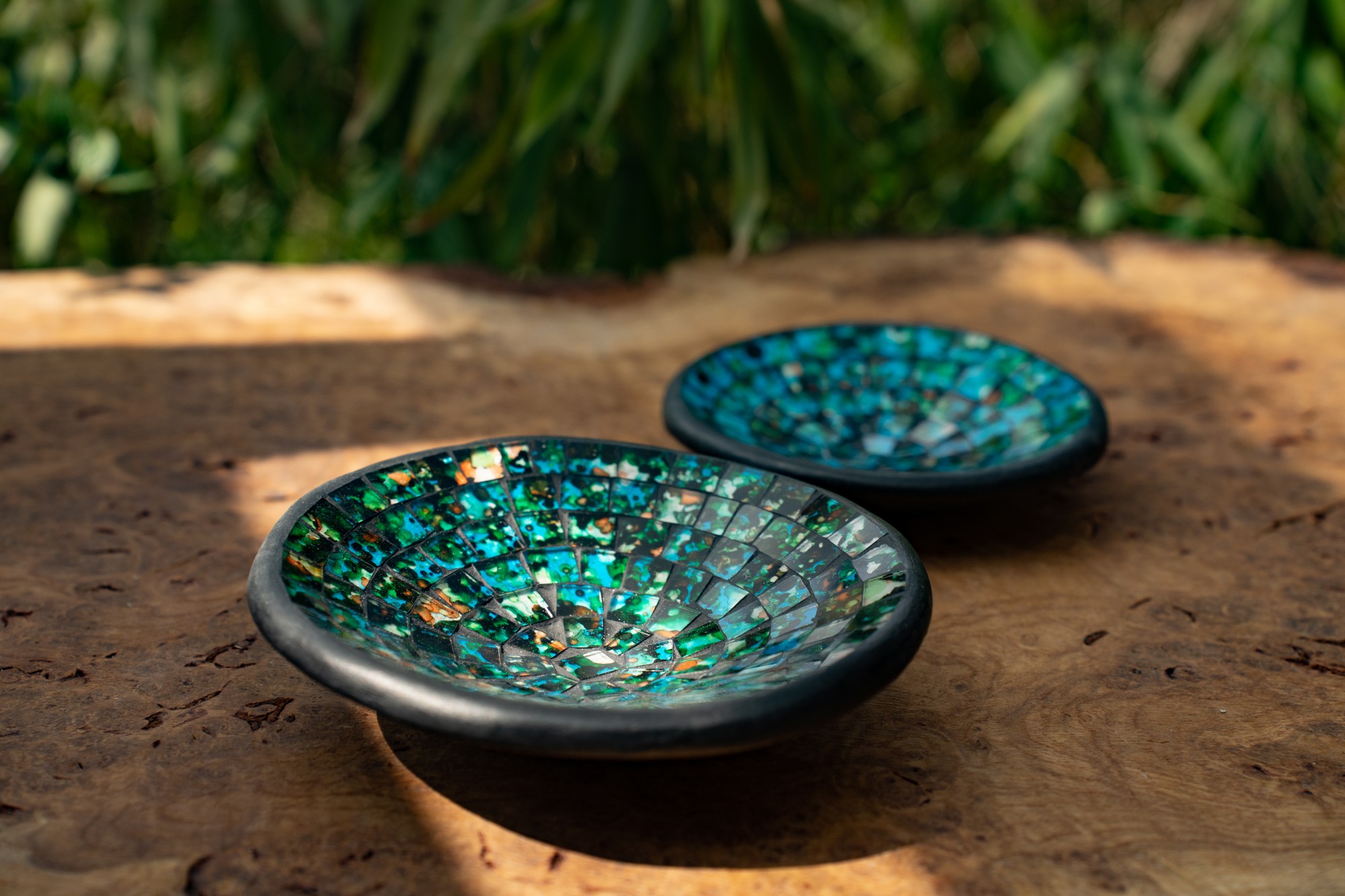 Mosaikteller 'Bali Rain', blau-grün, Ø 15 cm, H 4 cm von fischer's lagerhaus