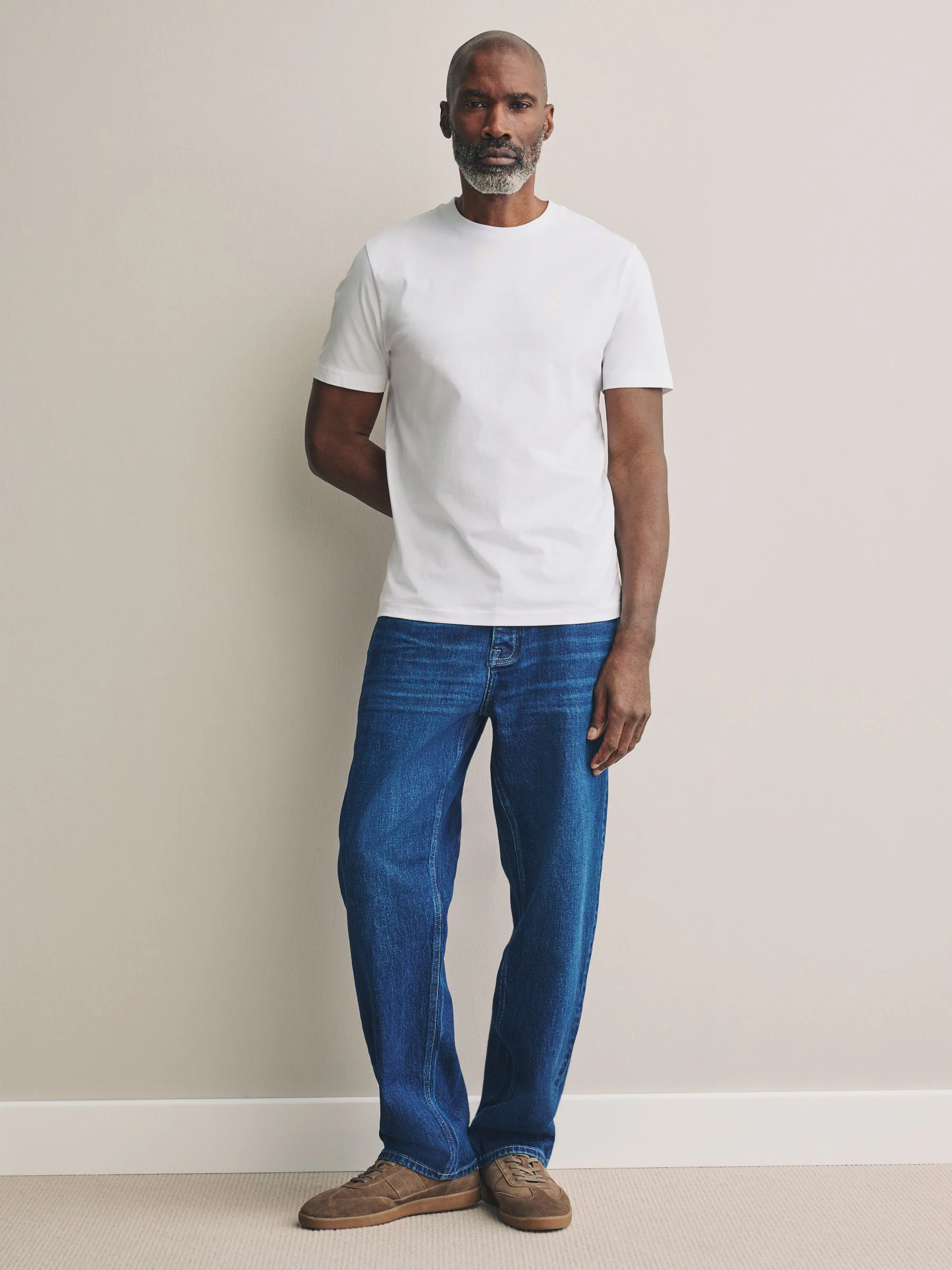 Wit - Slim Fit - Signature SUPIMA® Cotton Crew Neck T-Shirt