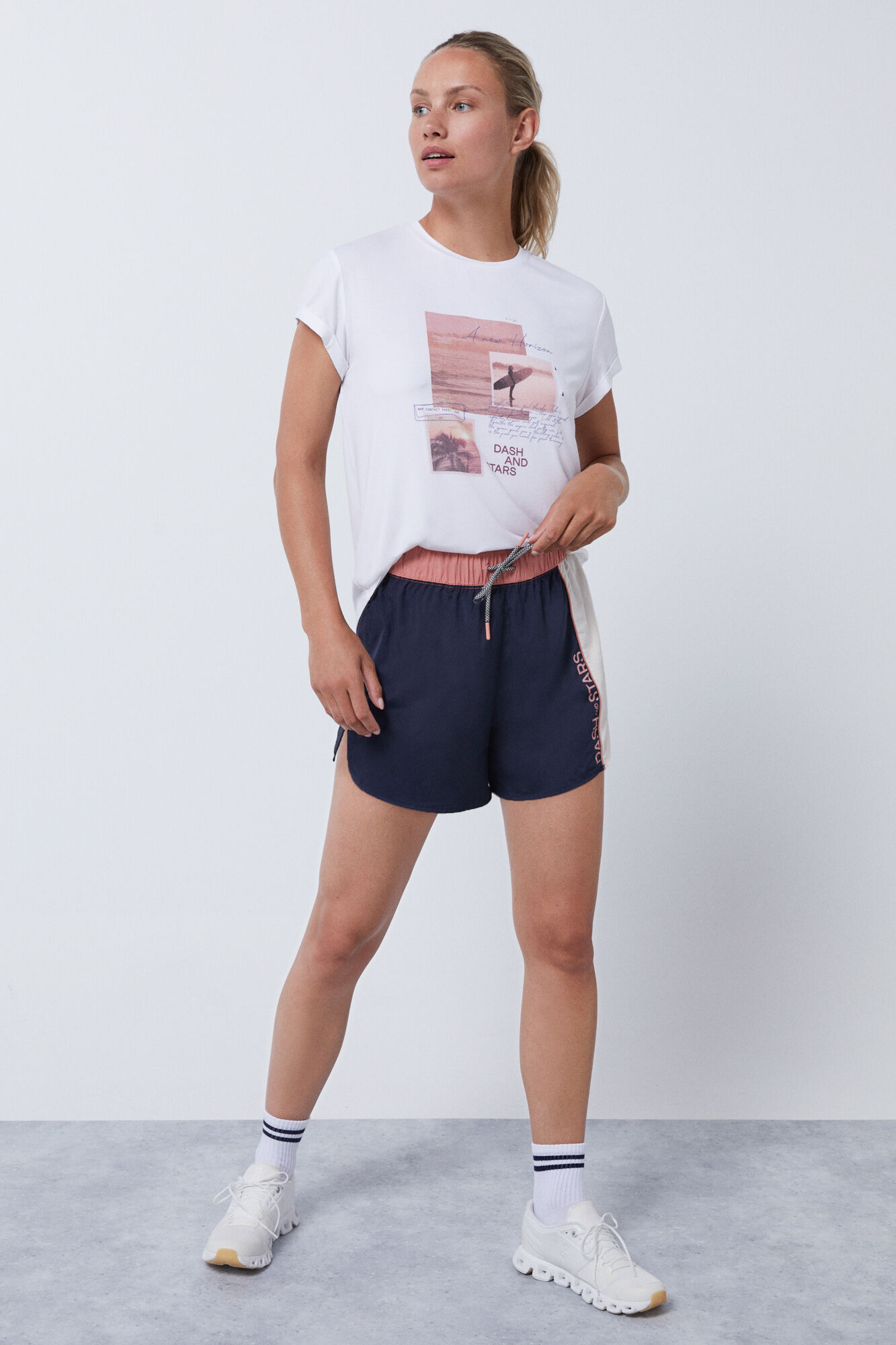 Shorts ultraleves em blocos de cor azul