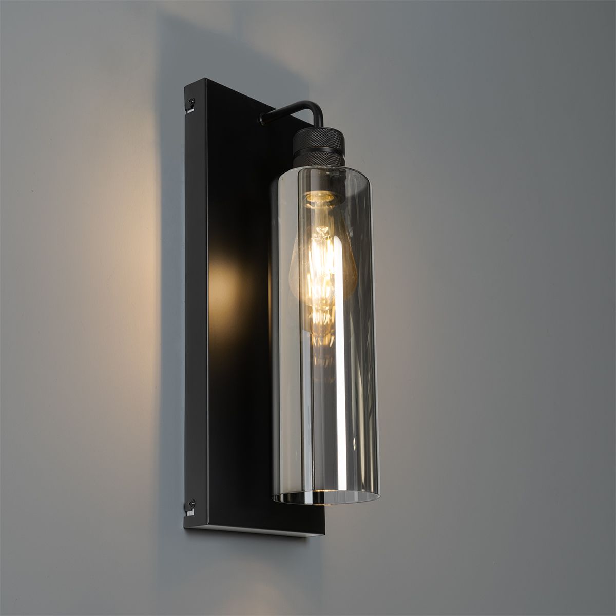 Moderne wandlamp zwart met smoke glas - Stavelot