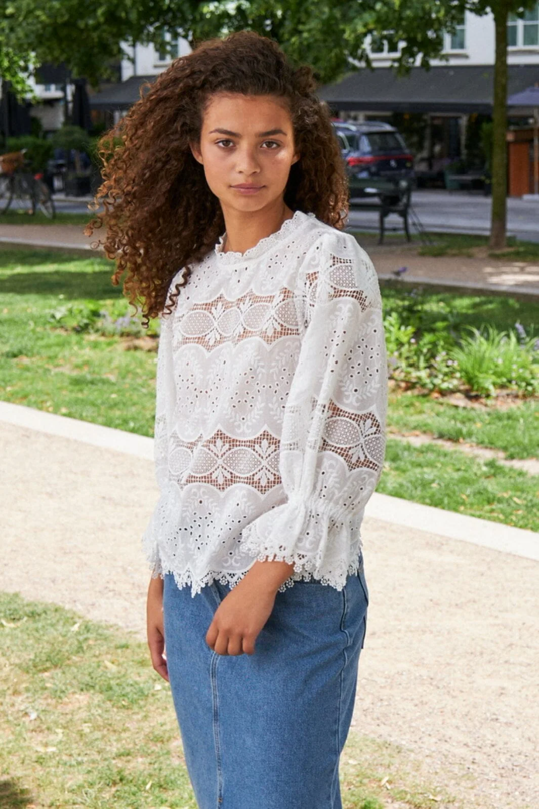 Neo Noir Adela Big Embroidery Blouse