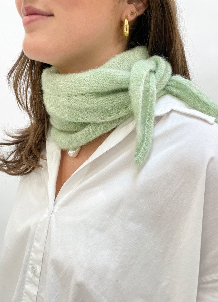 Black Colour Bcdell Knitted Mini Scarf