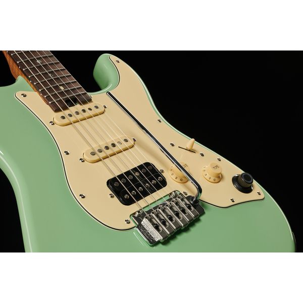 Mooer GTRS Guitars Prof. 800 MG