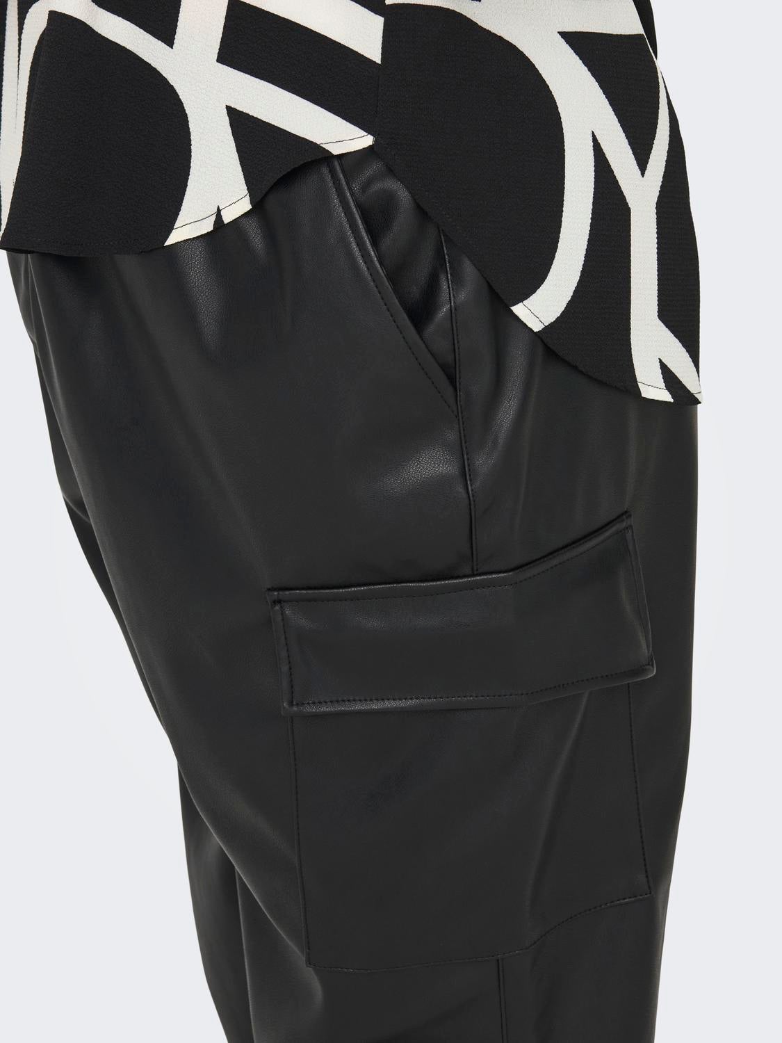 CARVICA Top Black