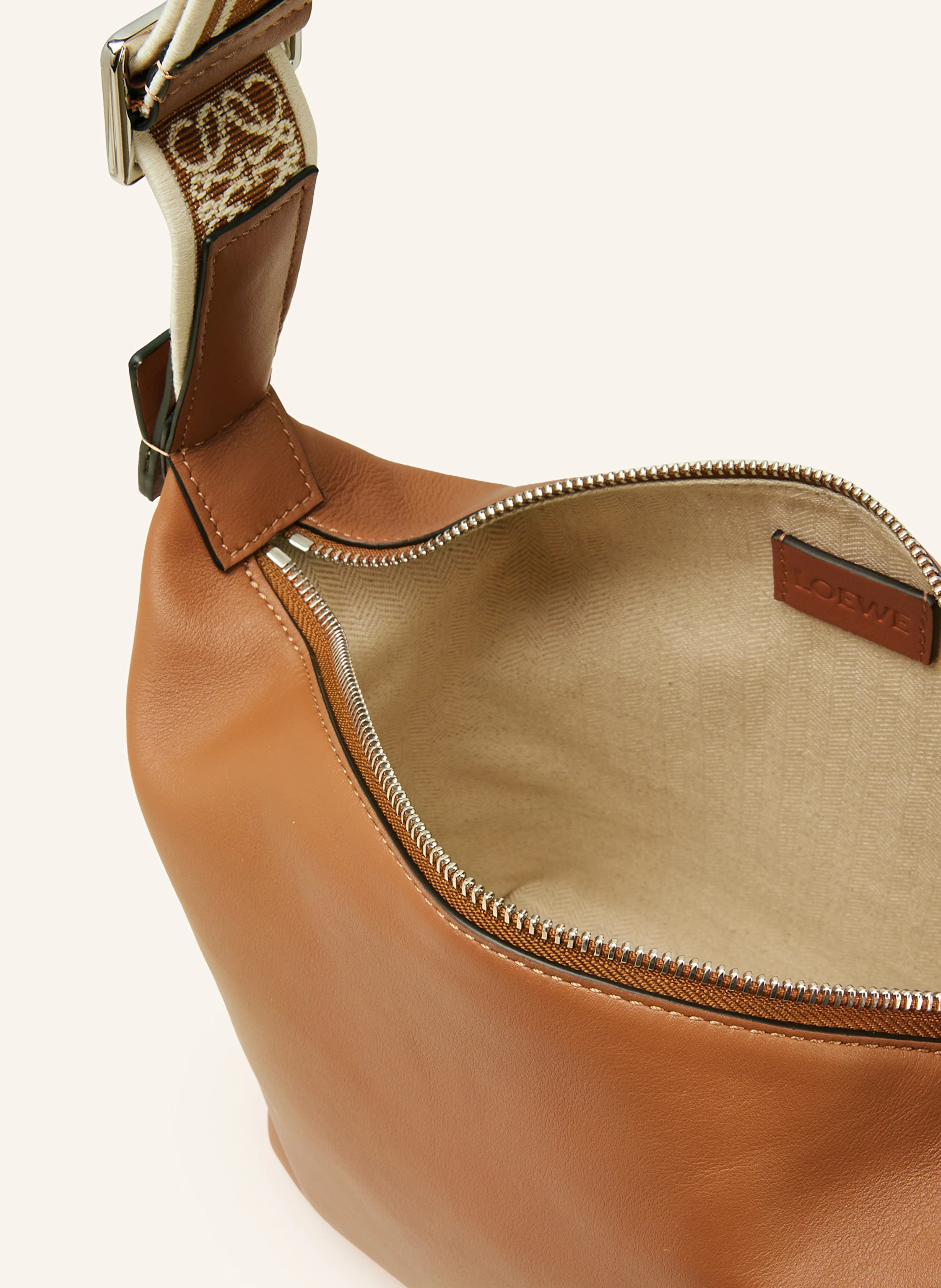 LOEWE Umhängetasche CUBI SMALL