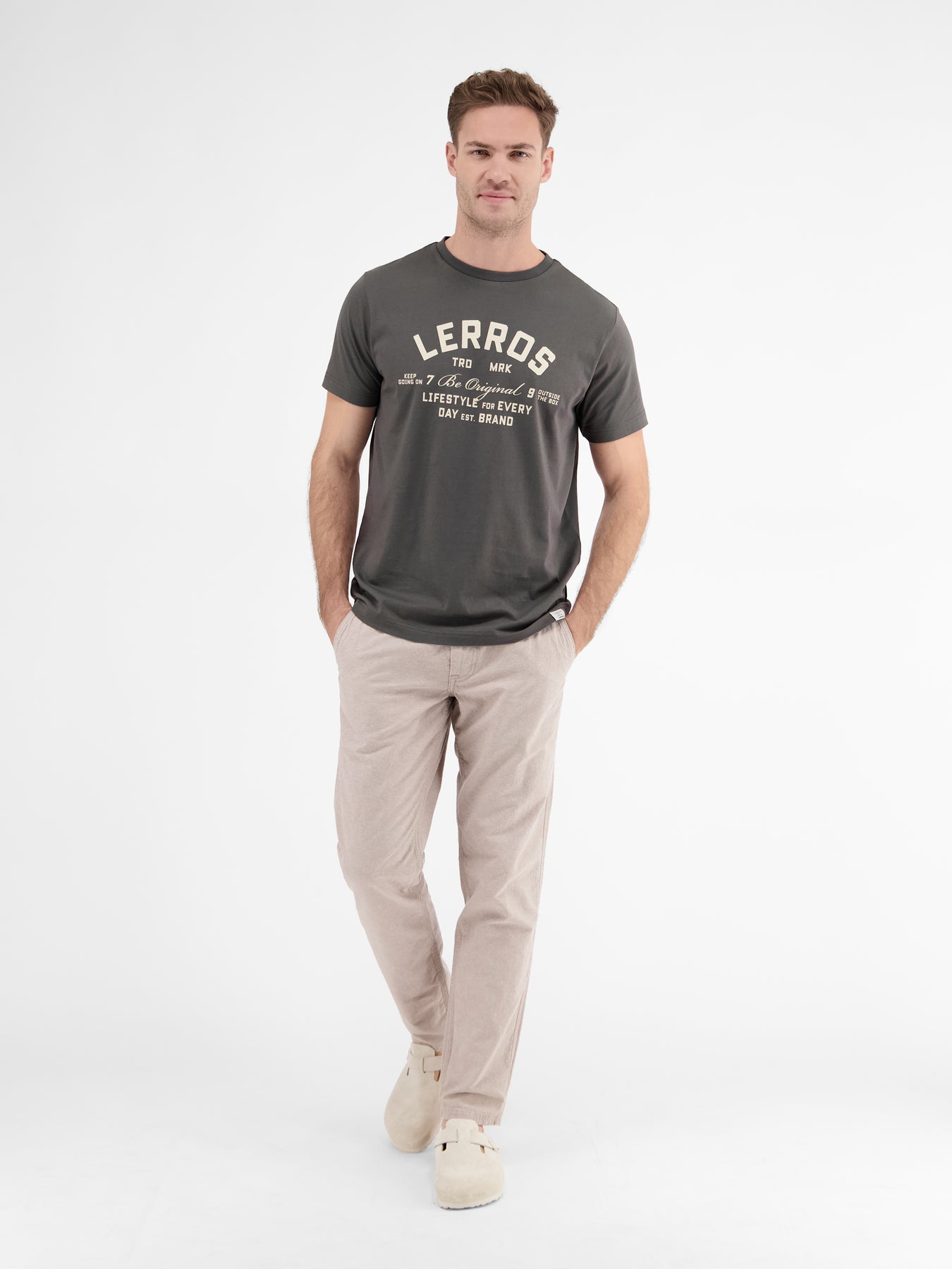 Sommerliches T-Shirt mit Print