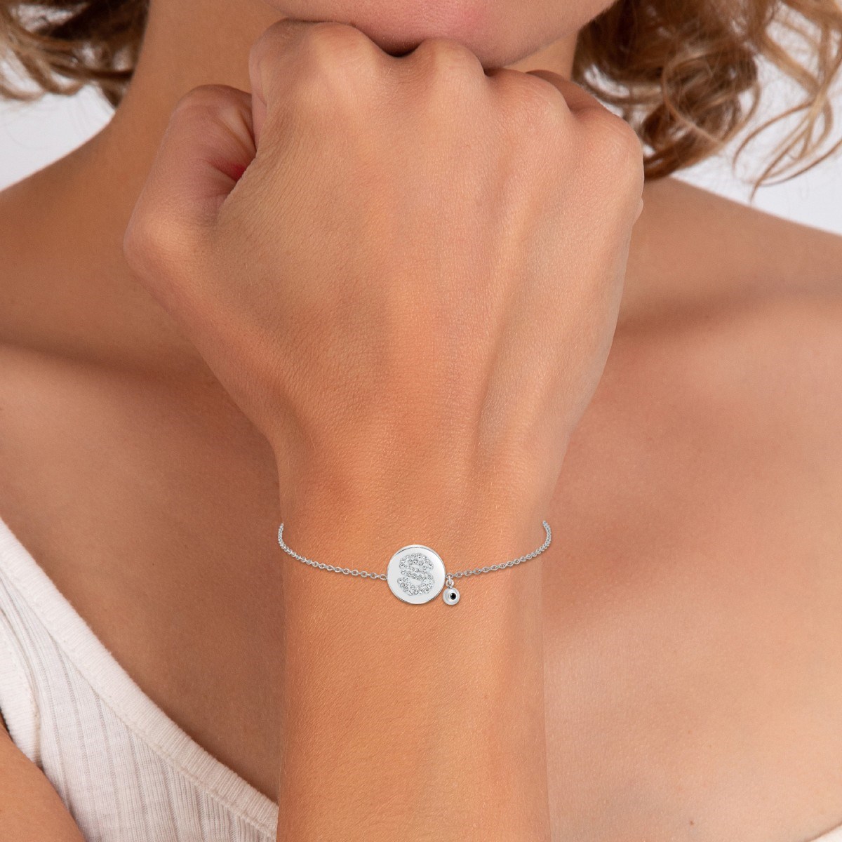 Bracelet alphabet lettre S SC Crystal orné d'un véritable diamant noir