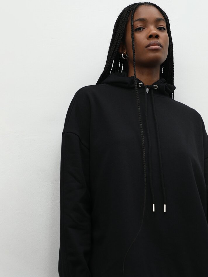 Moletom oversized com capuz - Preto