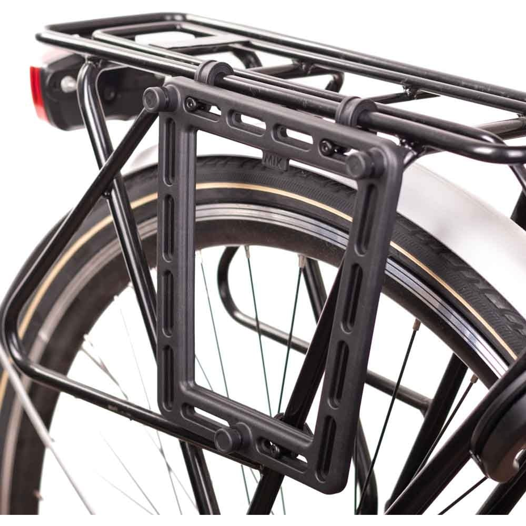Basil MIK Studs Frame Adapter