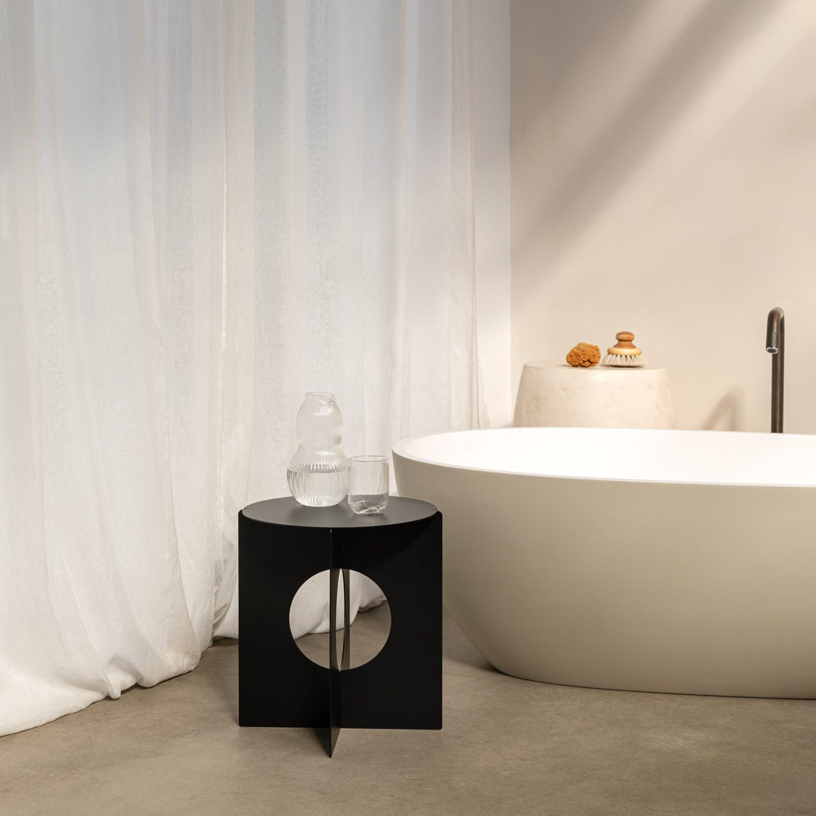 Sidetable °01 - Black