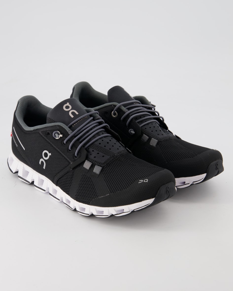 ON Running Cloud Sportschuhe in Schwarz