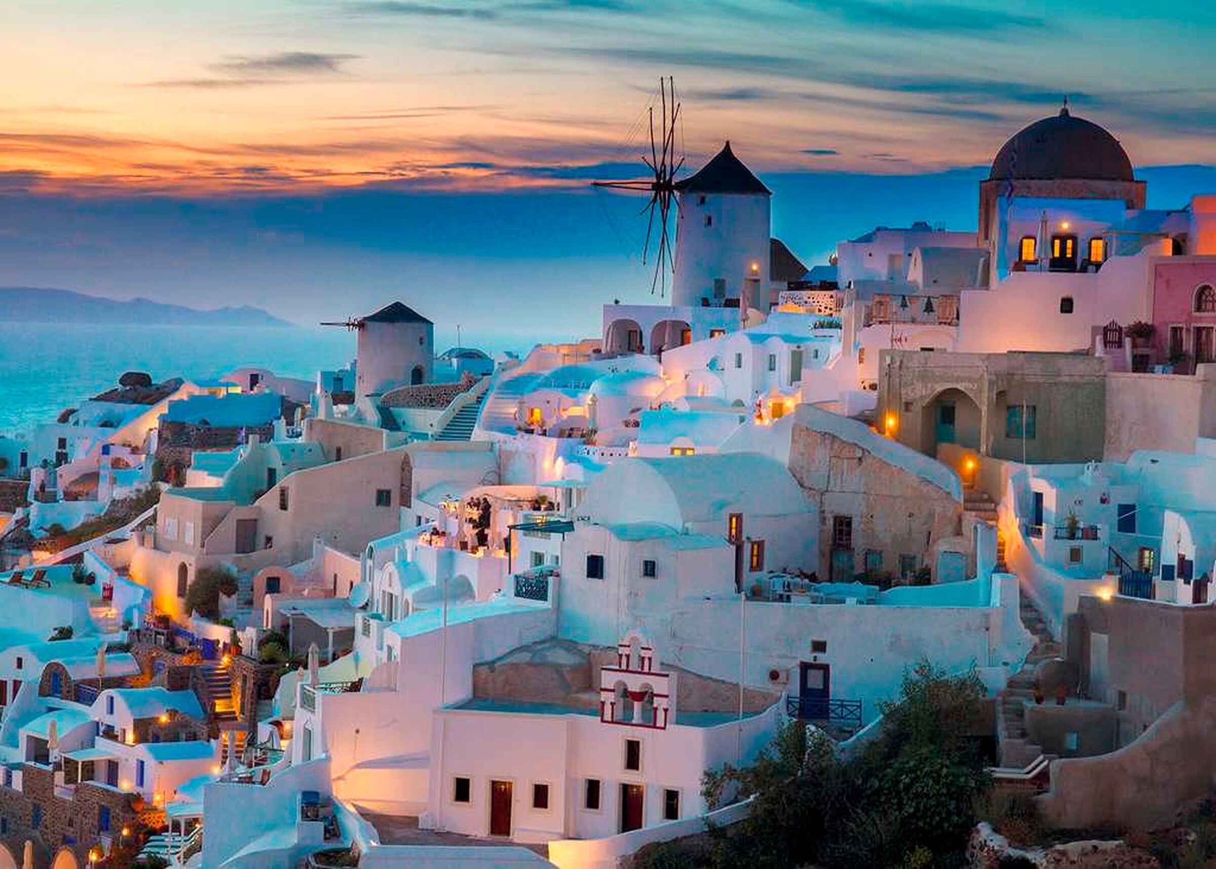 Ravensburger Abend über Santorini