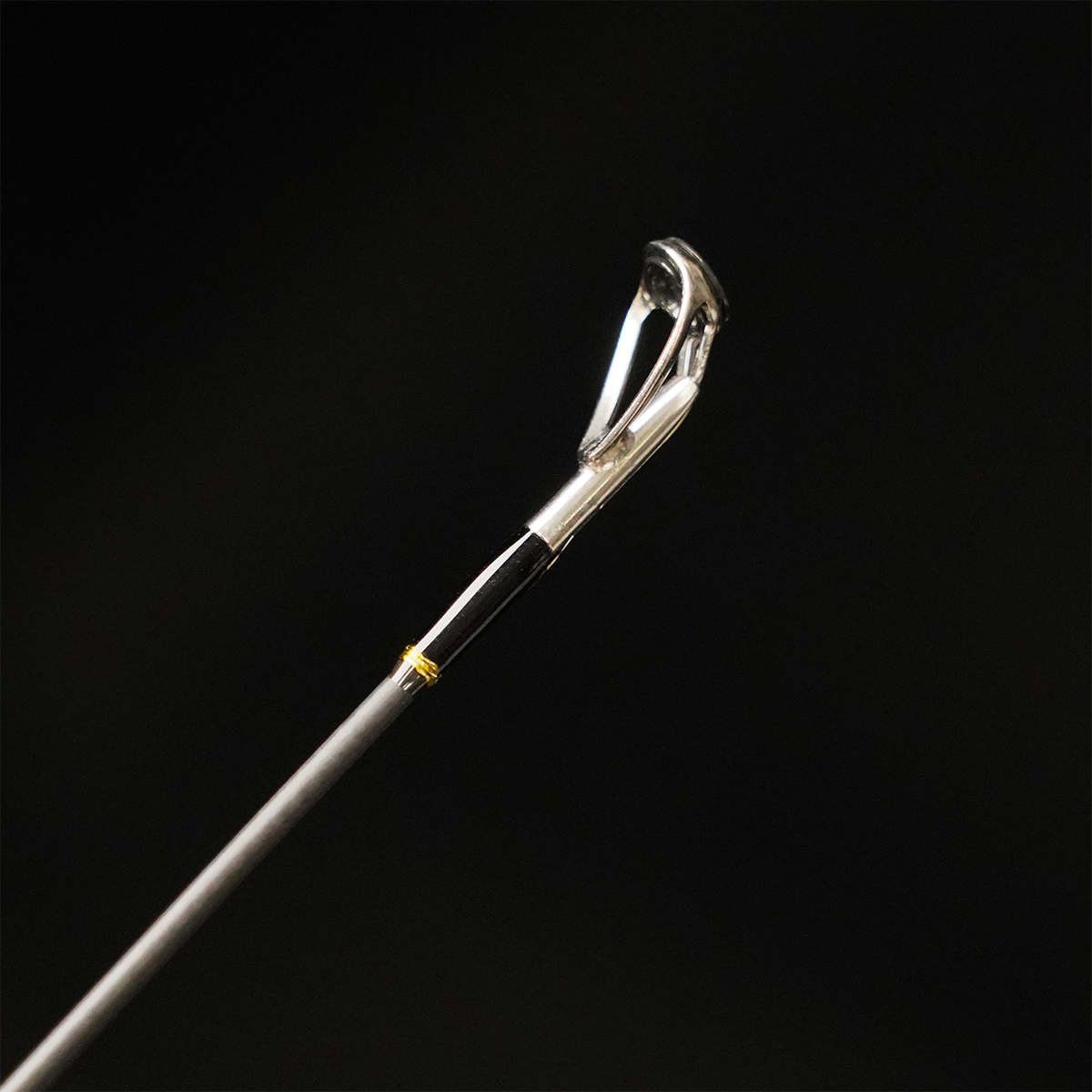 TAI Special Spinning Rod Black Hole USATAI Special Spinning RodCanne spinning pour la pêche verticale6.2' (1m89), 15-60g, 5-20lb