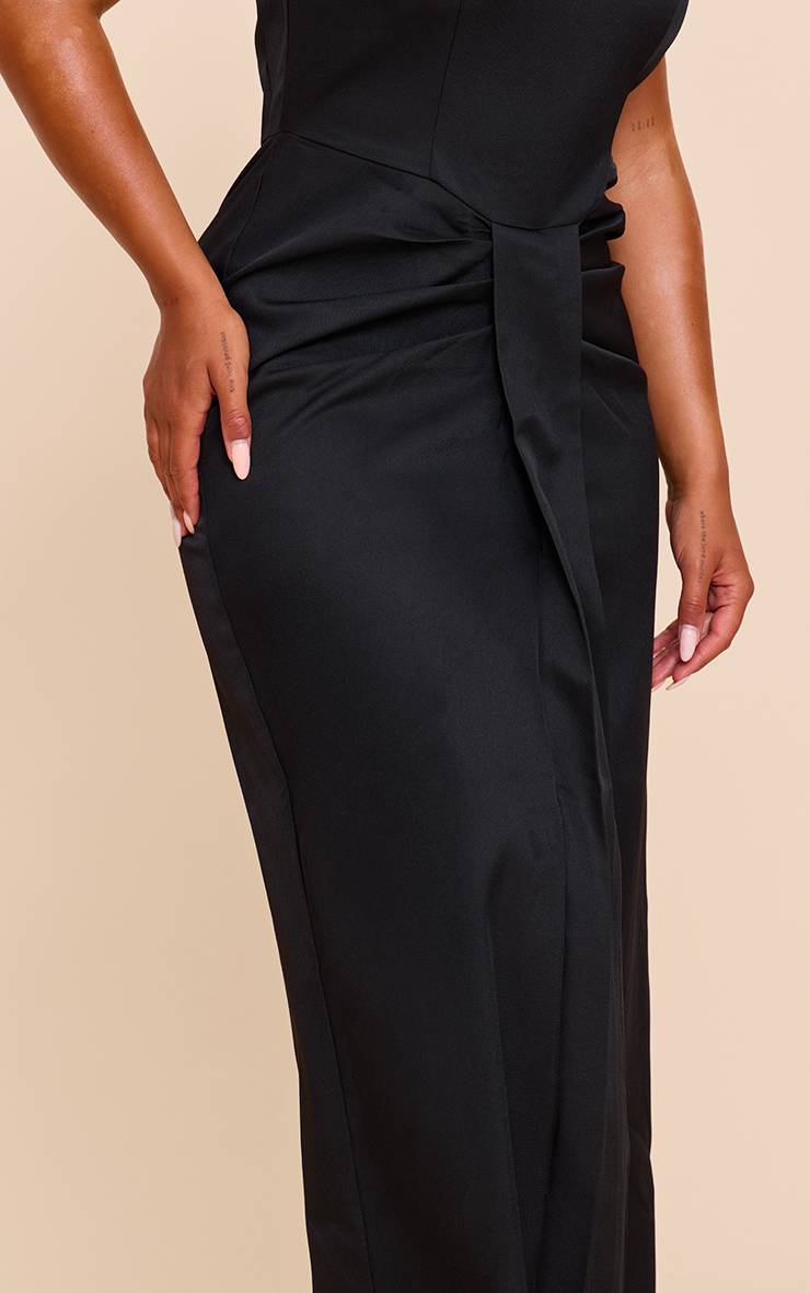 Noir Robe Maxi Plissée À La Taille En Tissu Tissé Shape