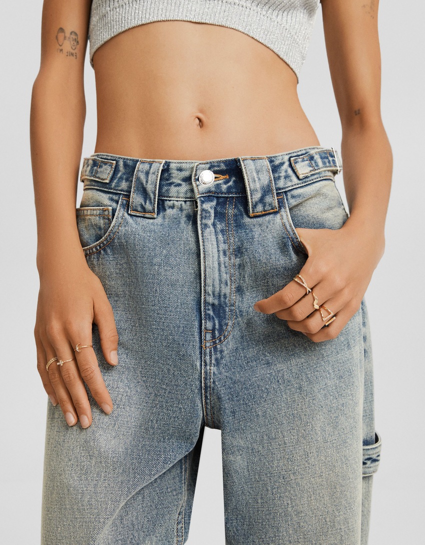 Conjunto de 8 anéis em forma de cruz com strass e lua