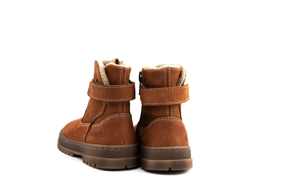 Develab Laarzen Cognac Nubuck