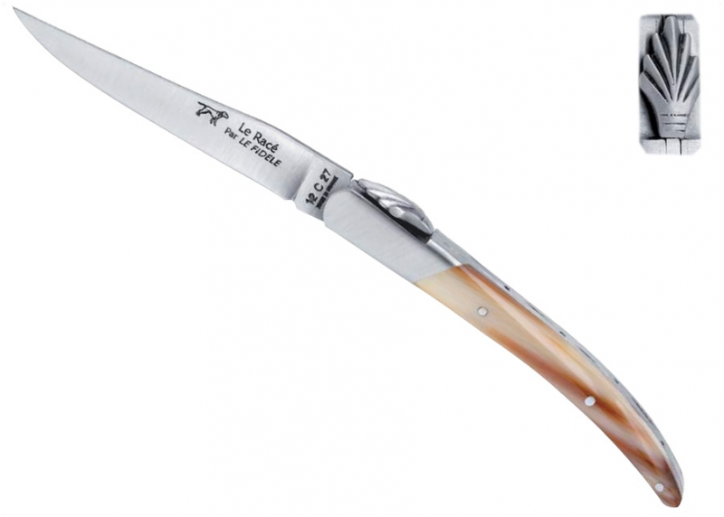 Couteau Le Racé avec un manche en corne blonde