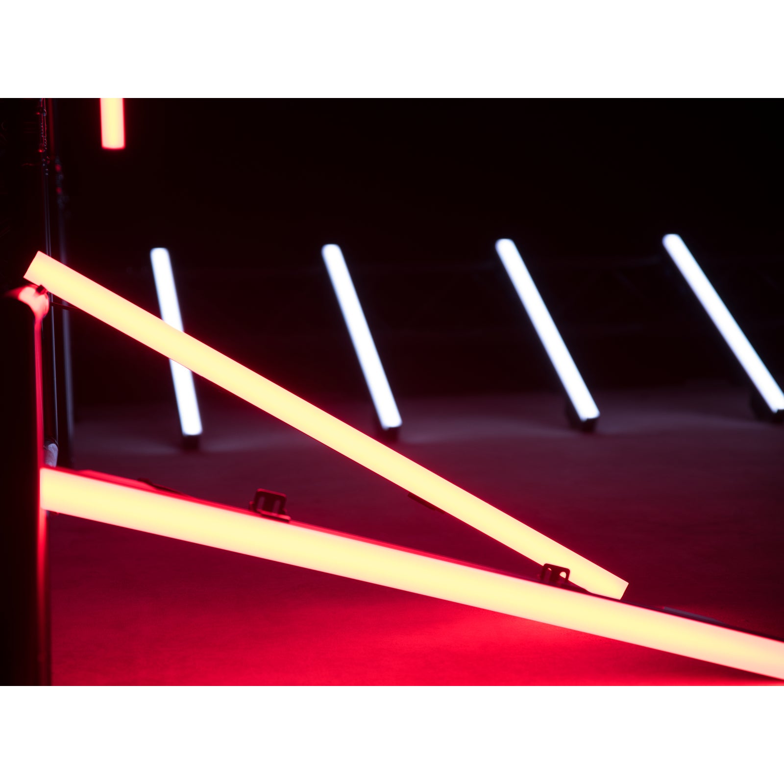 Eurolite LED PR-100/32 Pixel DMX rail bk