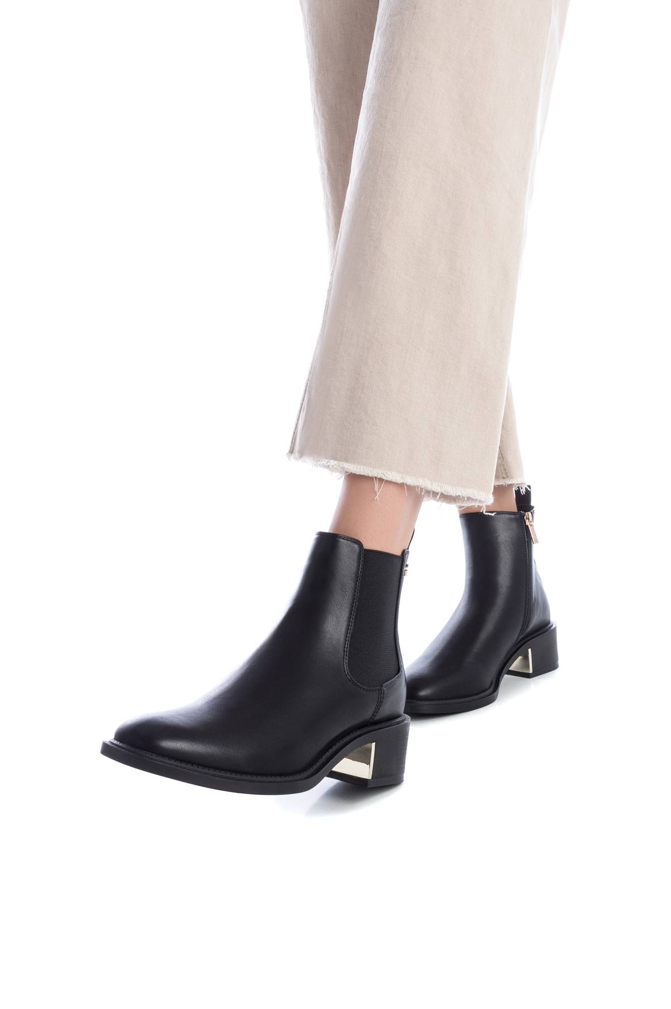 Botas de cano curto femininas