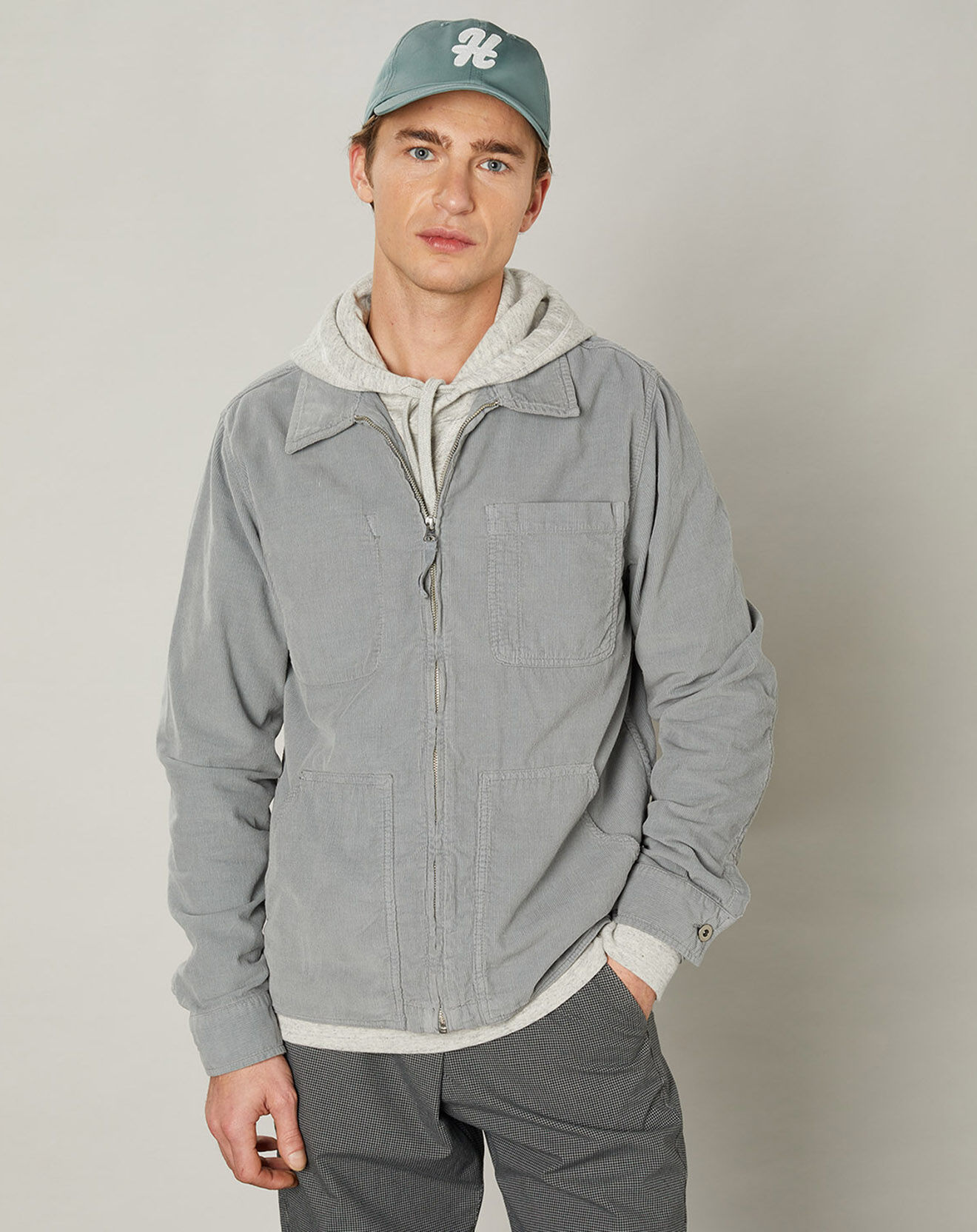 Hartford Veste en Velours Milleraies Damon vert sage