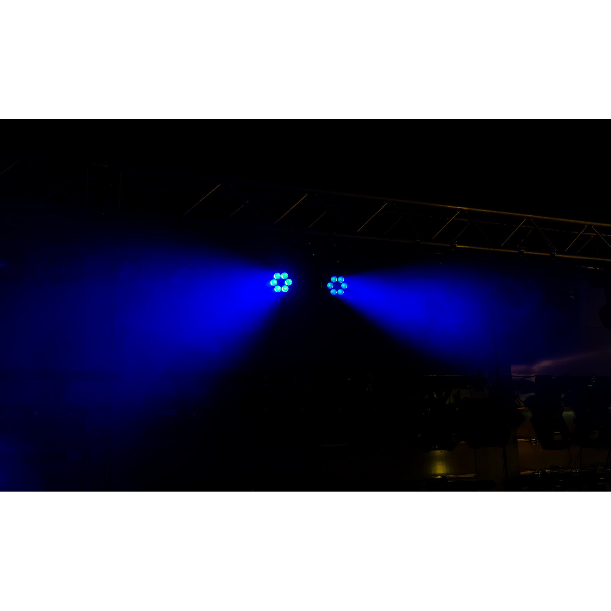 Ayra Vision Twins Wash Zoom LED movinghead set inclusief flightcase