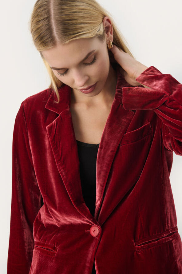 Part Two LorettaPW BZ Rhythmic red