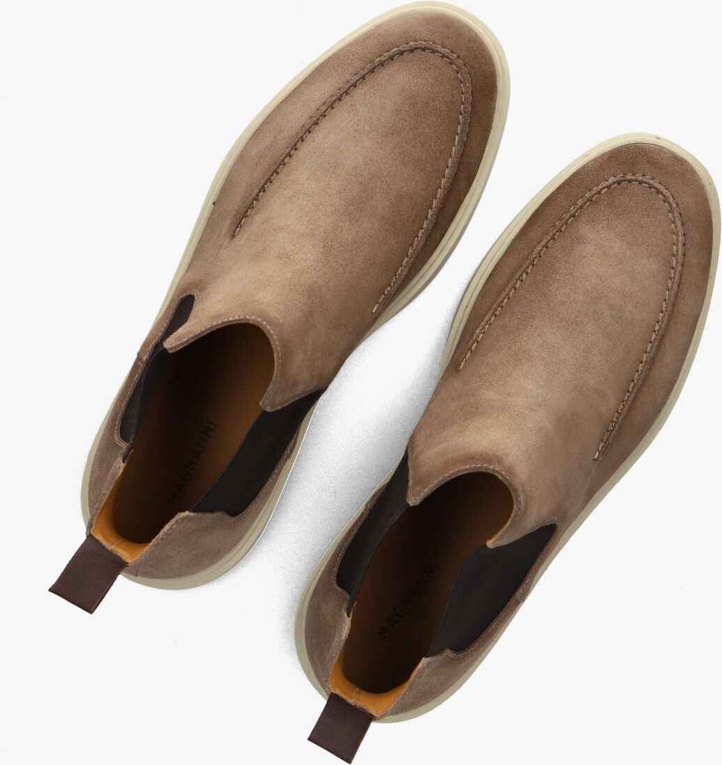 taupe magnanni chelsea boots 26301