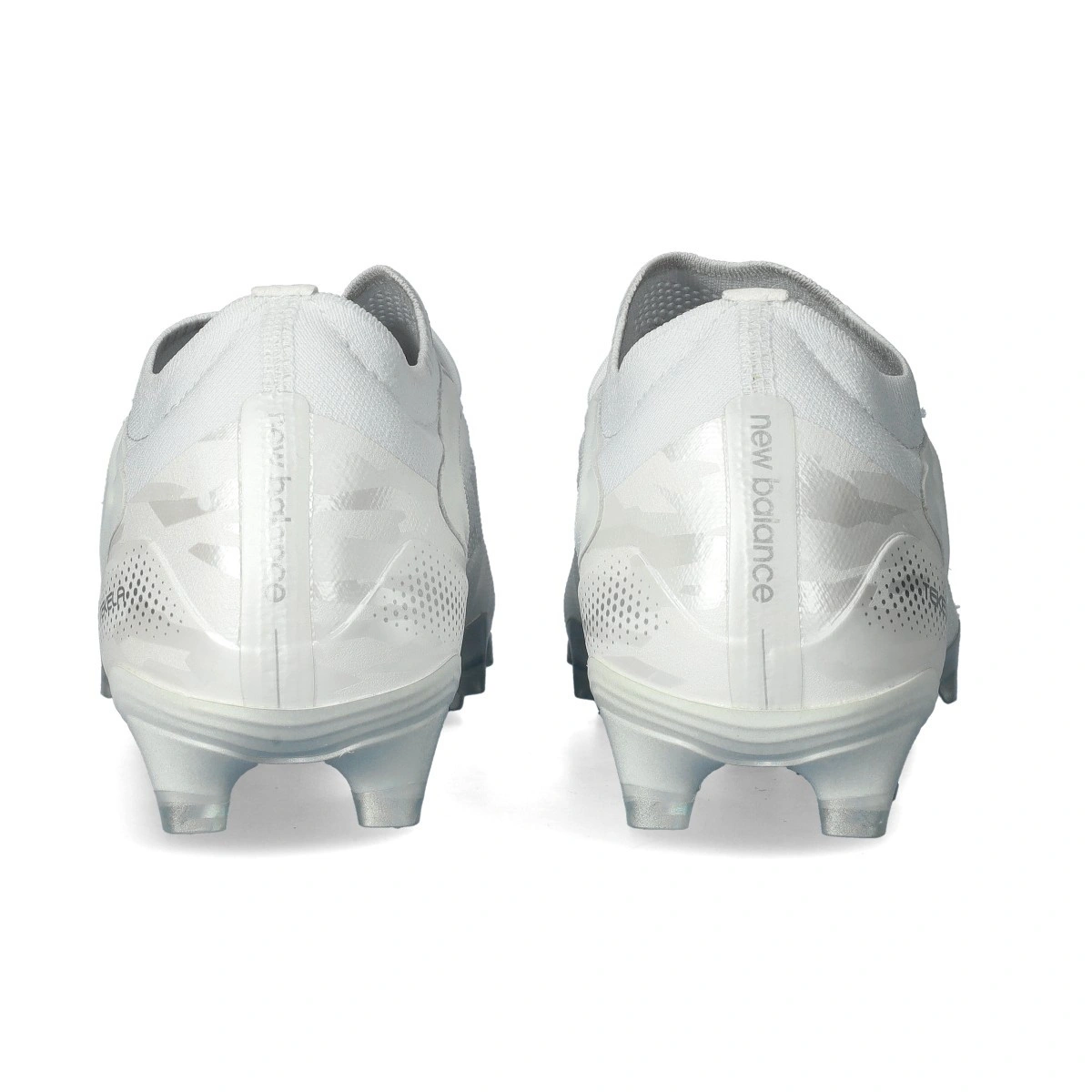 Chuteira New Balance Tekela Elite Low Laced FG V5