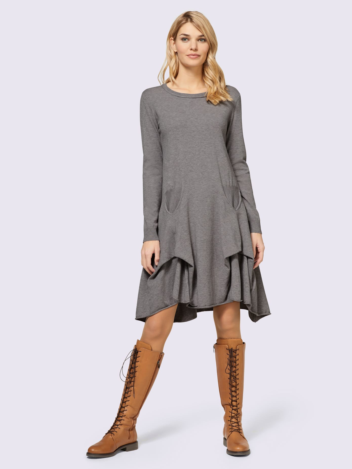 Robe en tricot avec poches
