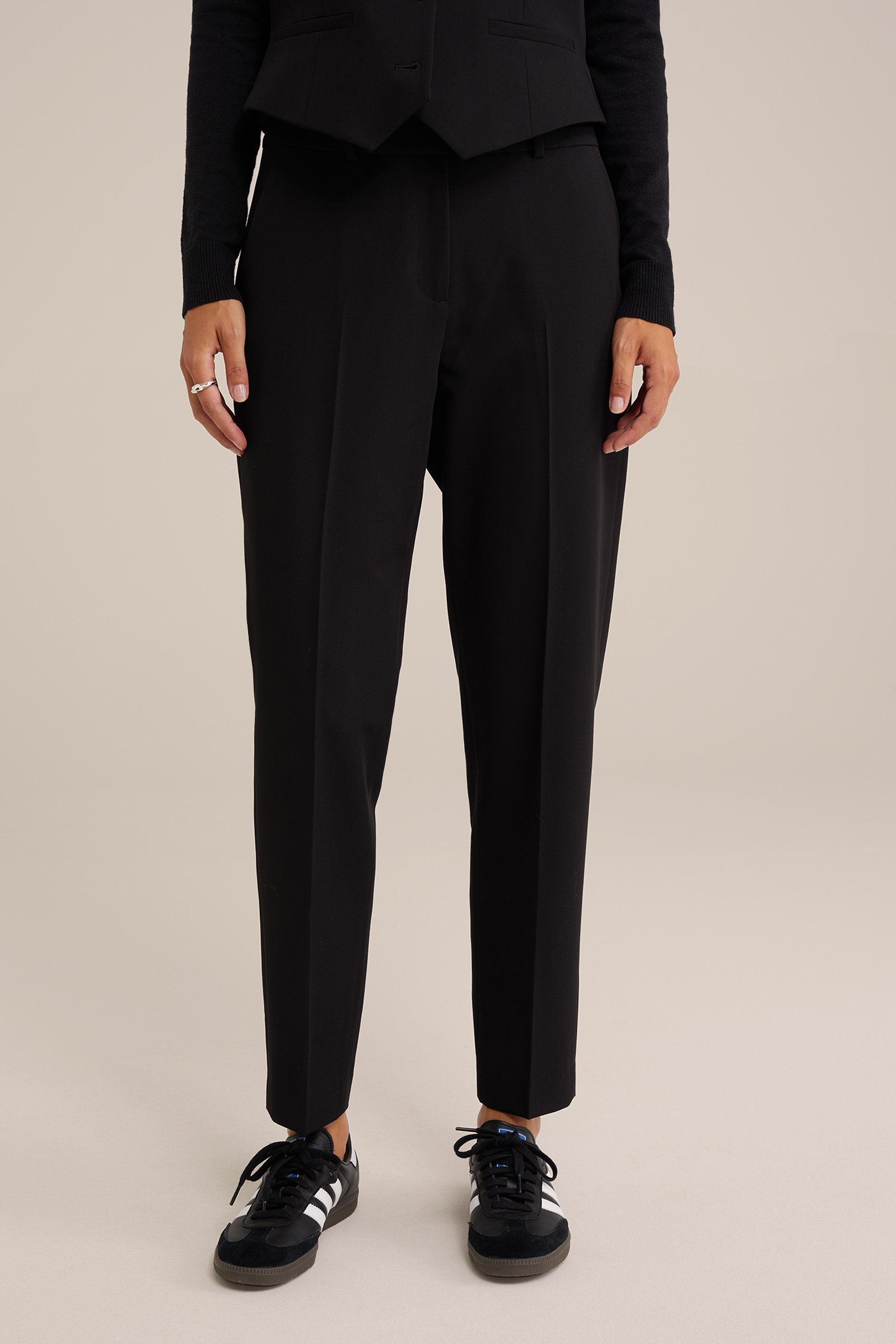 slim fit pantalon WE Fashion Zwart