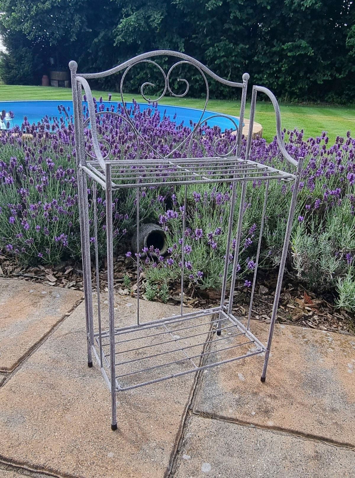Ambiente Haus Pflanzentreppe »Regal in grau aus eisen (H) 65cm«