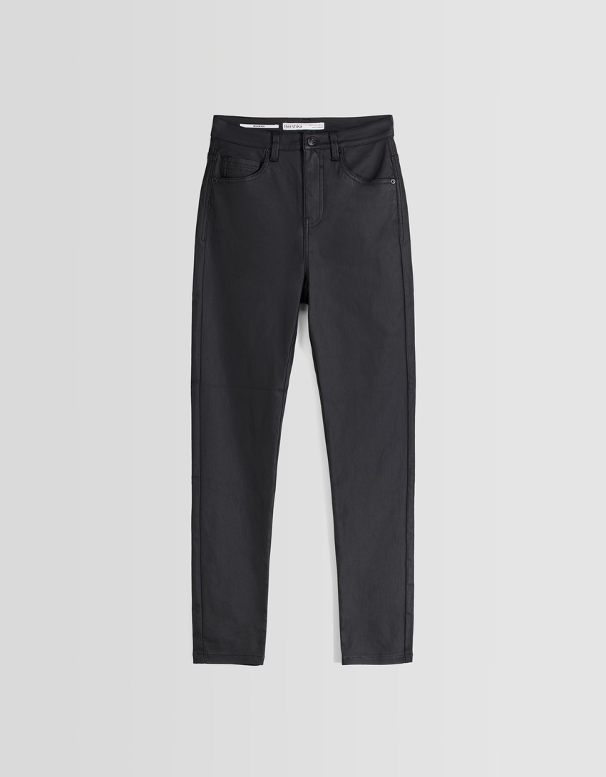 calças skinny revestidas