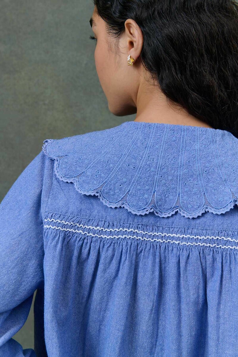 LOUISE MISHA<br>Blusa com gola Claudine, HYACIA