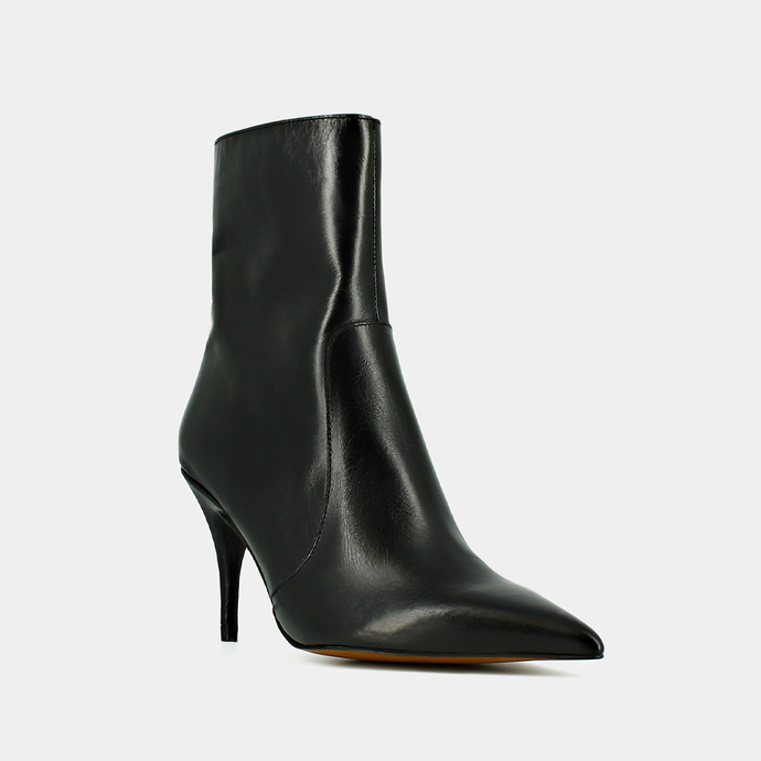 Bottines à talons et bouts pointus  en cuir vielli noir