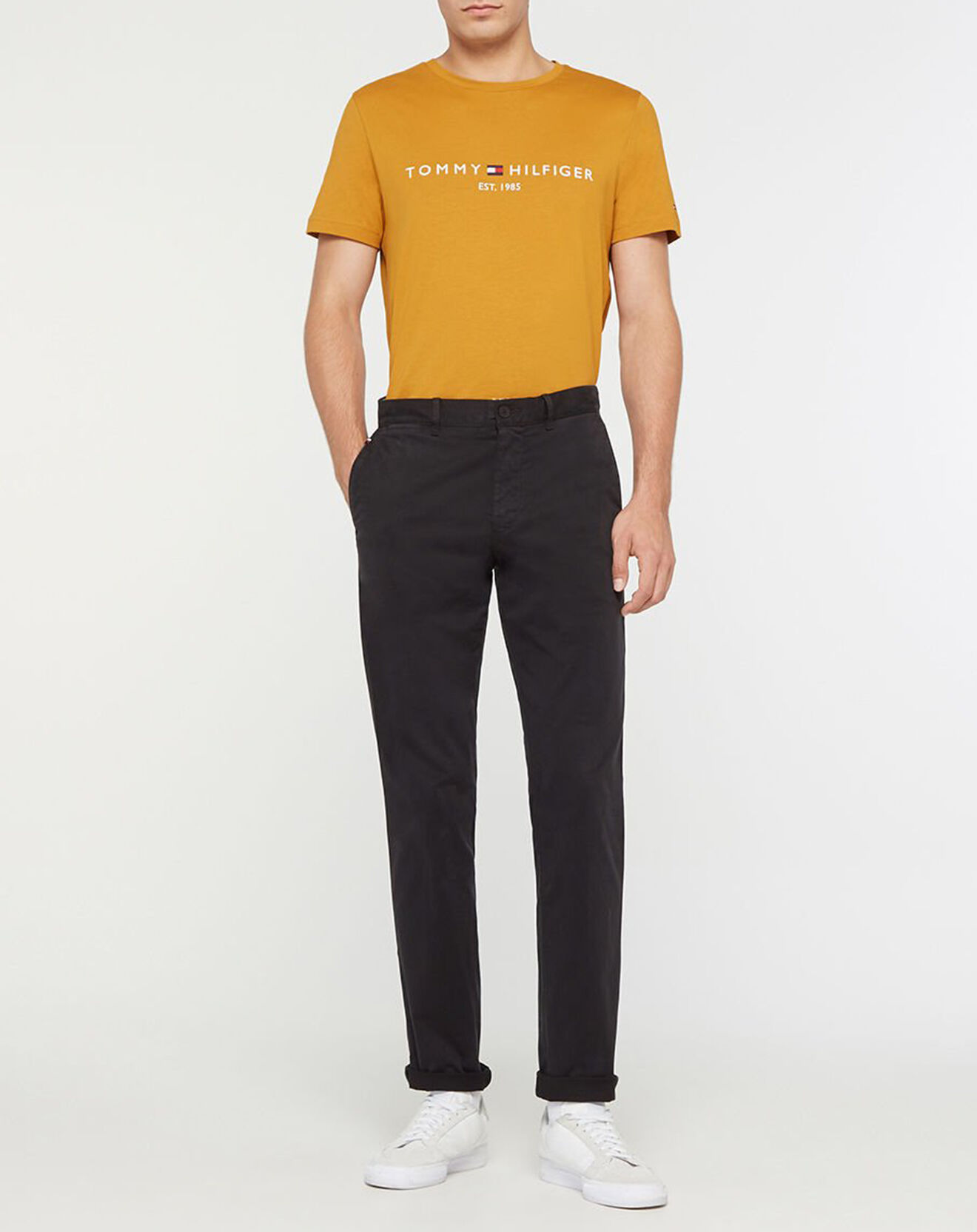 Tommy Hilfiger Pantalon Chino Slim Denton Th Flex Satin Gmd noir