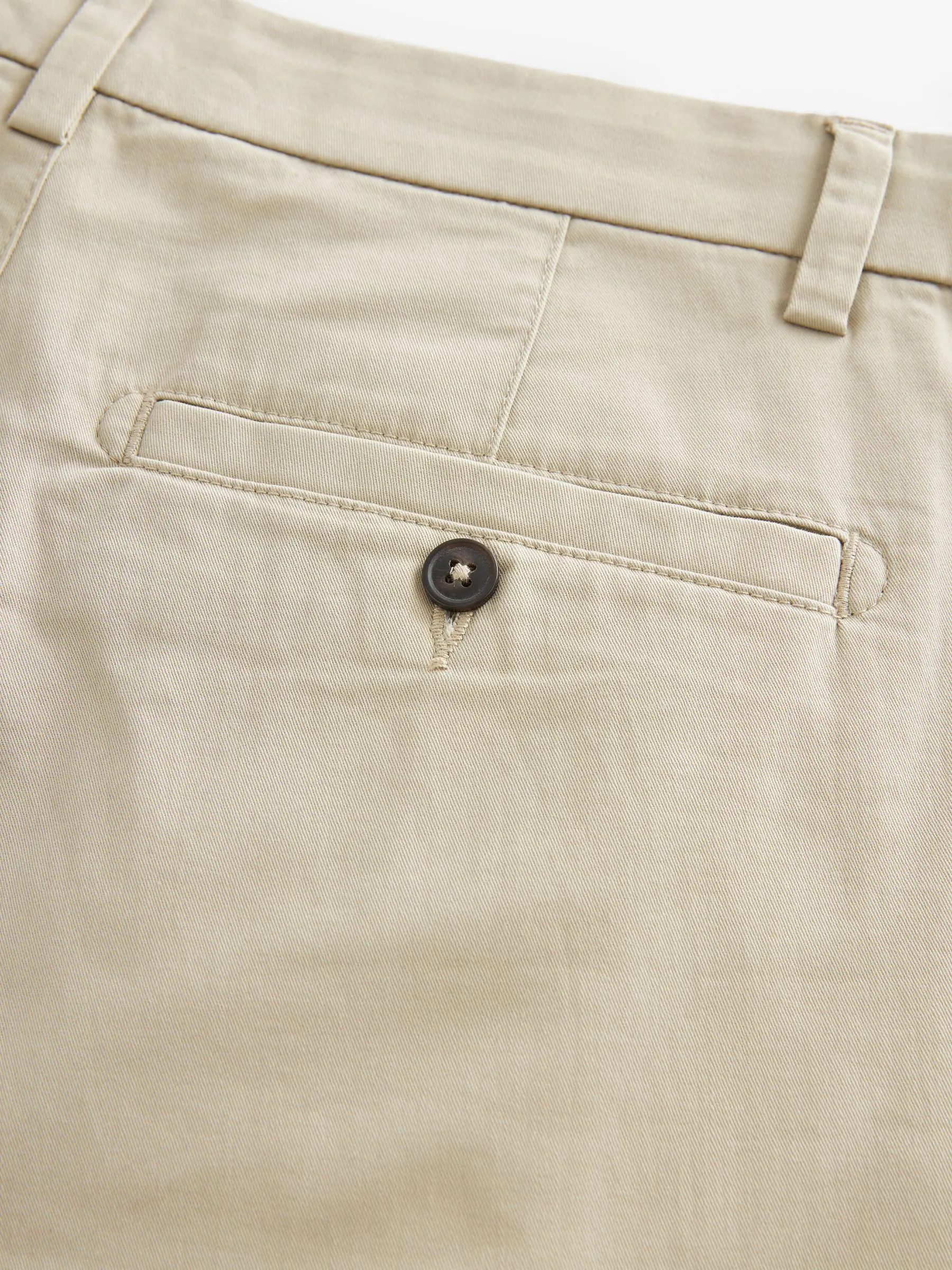 Pastelgeel - Straight fit - Chinoshort met stretch