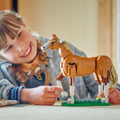 LEGO Creator 31166 Vakker hest