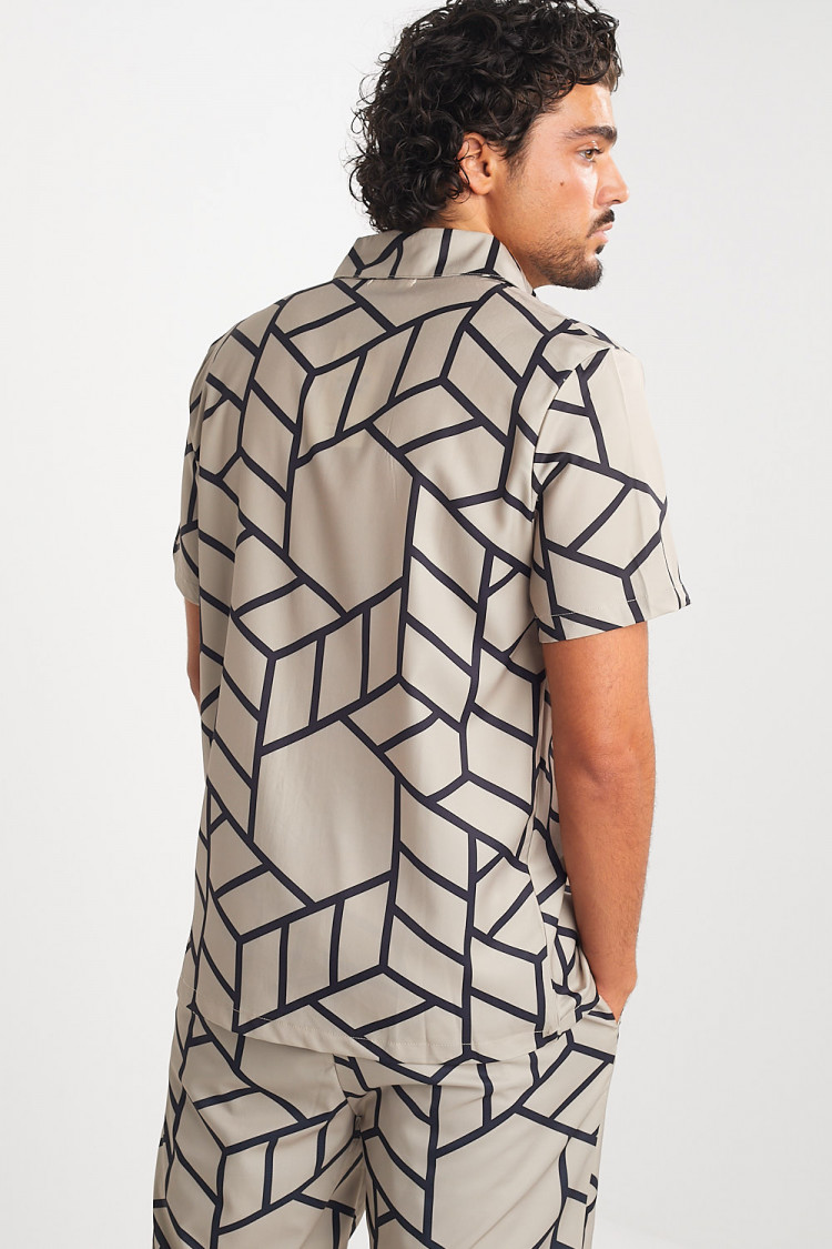 Ensemble 2 pièces chemise + short beige foncé à motif géométrique