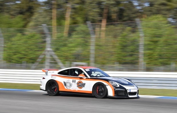 Porsche 911 fahren auf dem Lausitzring als Geschenk